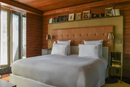 Bedset Cour des Vosges ( mattress+topper+bed+legs)
